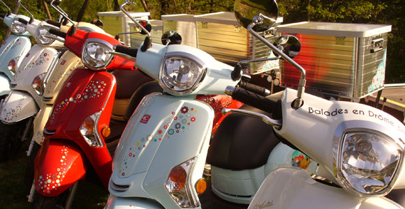 balade à scooter en drôme provençale