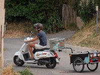 drive a scooter in drôme provençale